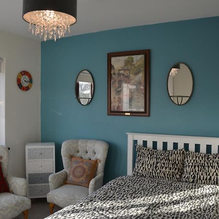 Cozy, Modern, Spacious 4 Bedroom House In London Ρόμφορντ Εξωτερικό φωτογραφία