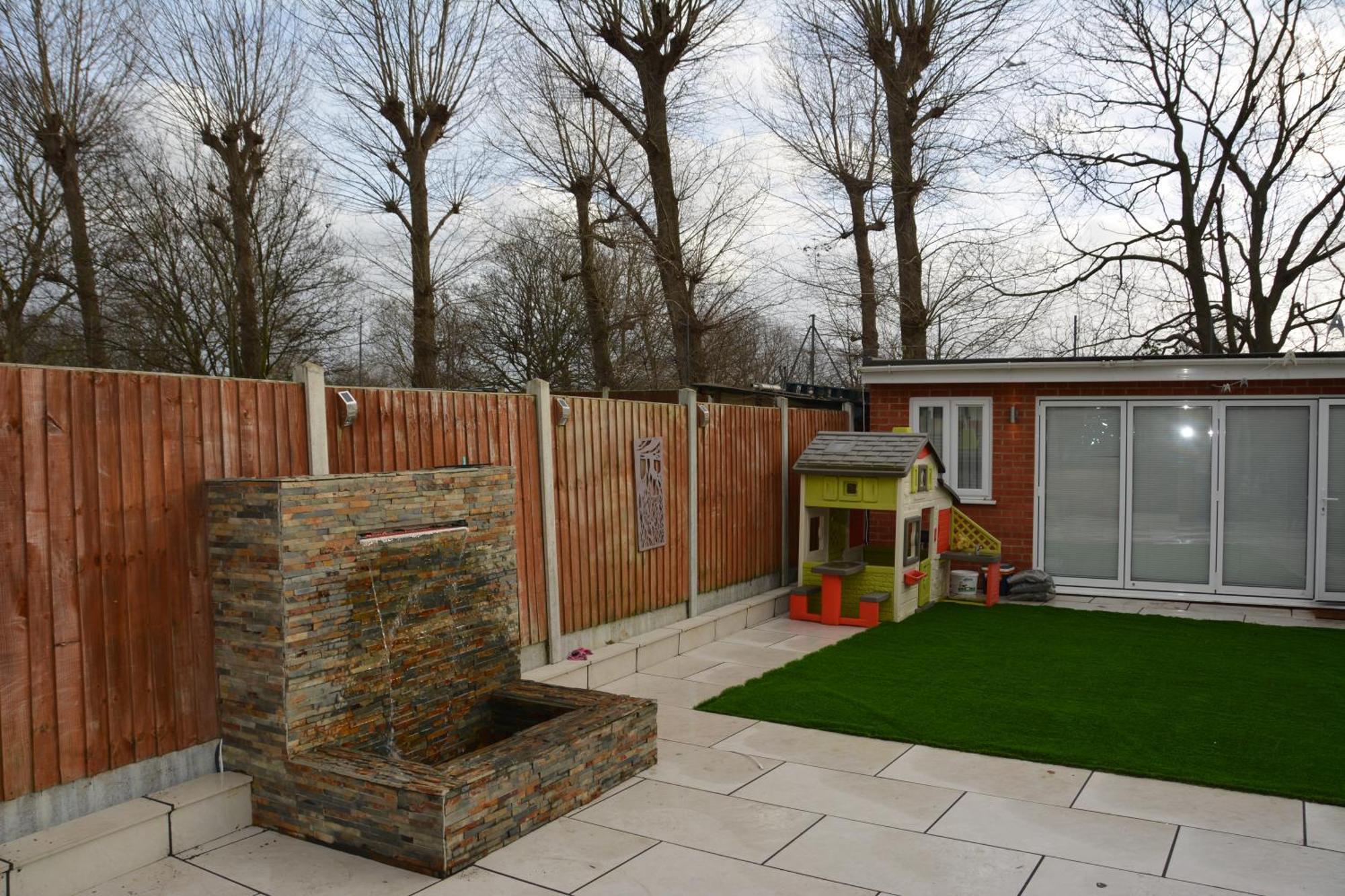 Cozy, Modern, Spacious 4 Bedroom House In London Ρόμφορντ Εξωτερικό φωτογραφία