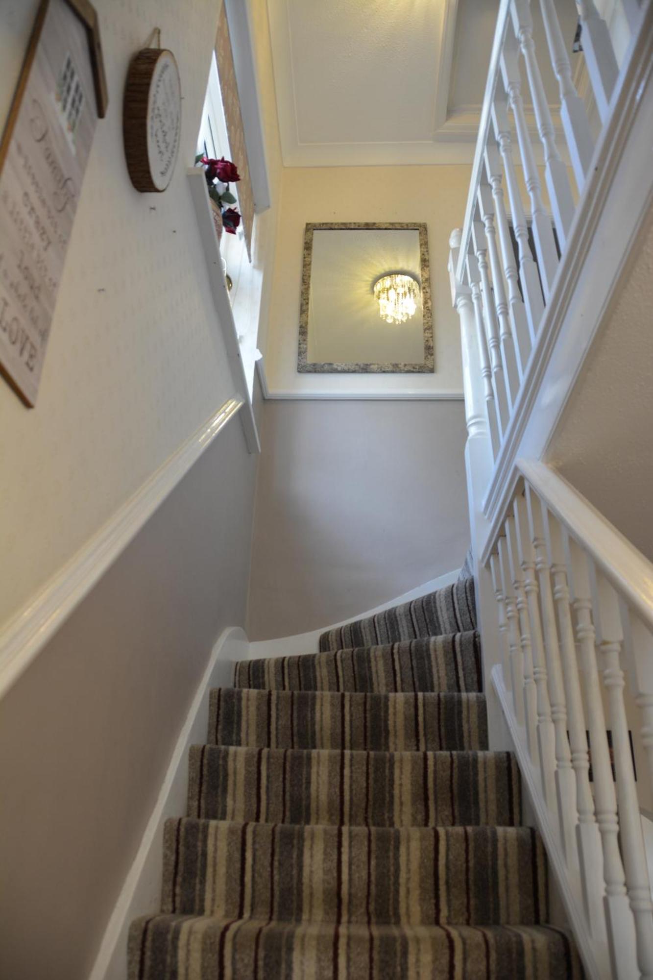 Cozy, Modern, Spacious 4 Bedroom House In London Ρόμφορντ Εξωτερικό φωτογραφία