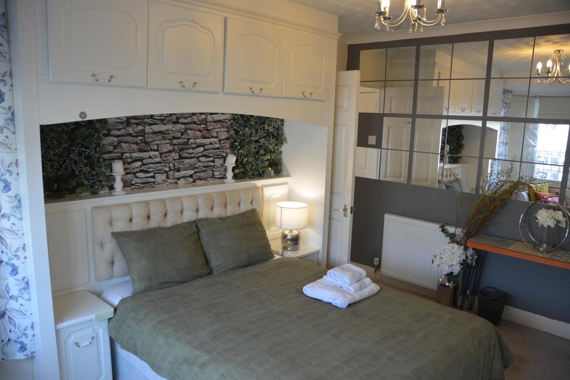 Cozy, Modern, Spacious 4 Bedroom House In London Ρόμφορντ Εξωτερικό φωτογραφία