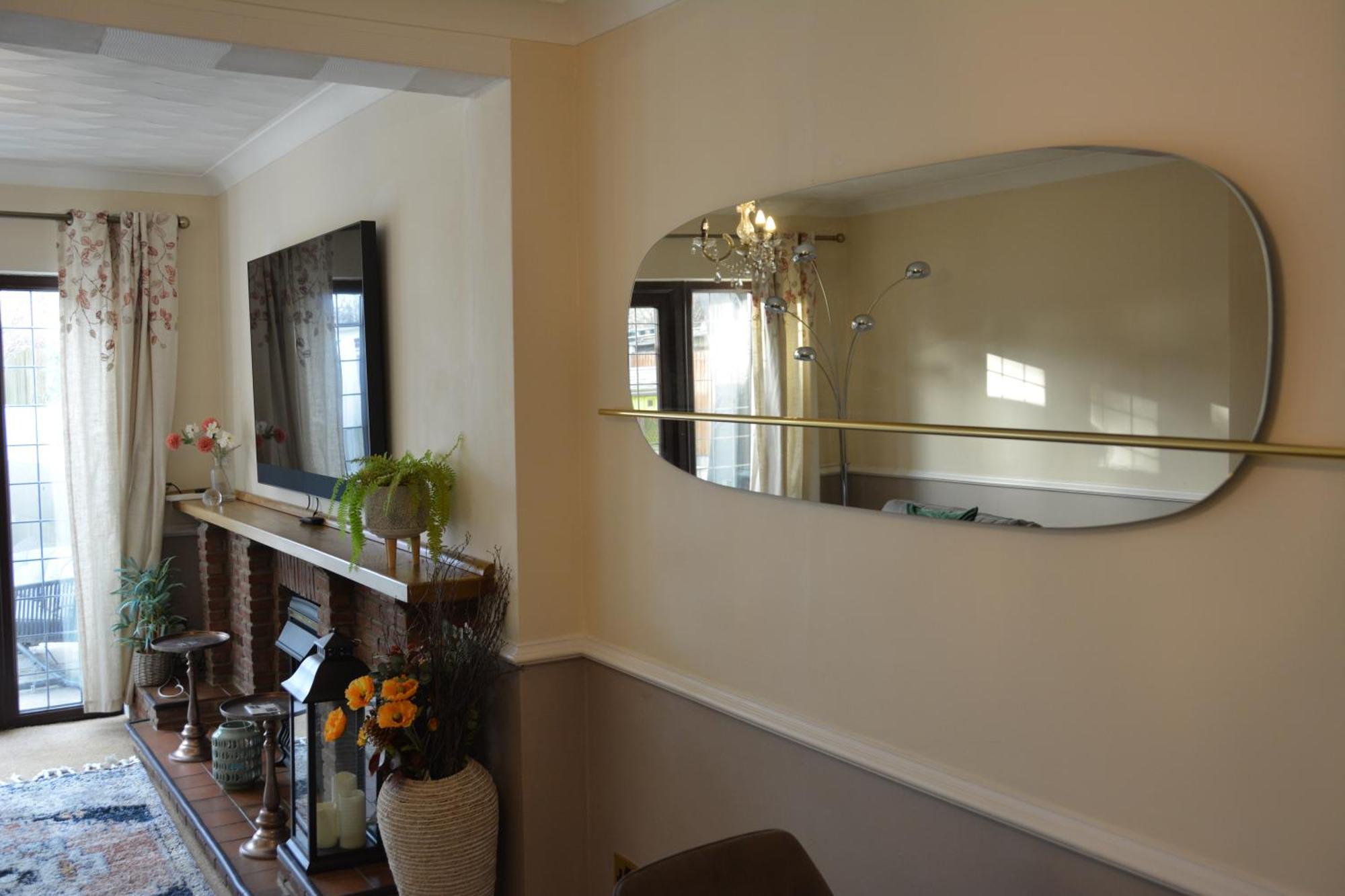 Cozy, Modern, Spacious 4 Bedroom House In London Ρόμφορντ Εξωτερικό φωτογραφία